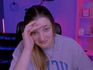 foxy-tease's CamSoda show and profile