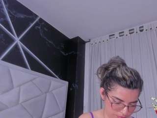 juliet-sofia Live Webcam on CamSoda