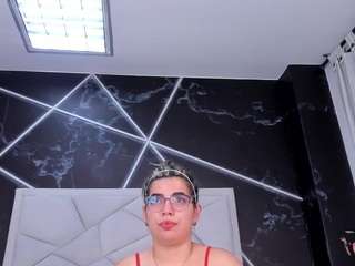 juliet-sofia's CamSoda show and profile