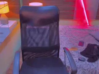 Karol-Yessenia's Live Sex Cam Show
