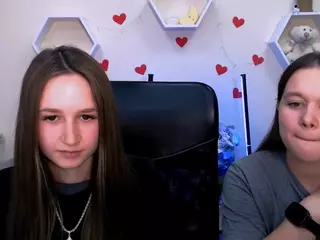 laura-whisper's Live Sex Cam Show