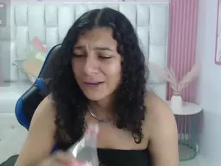 lupita21-s's Live Sex Cam Show