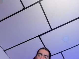 هذا النموذج مباشر الآن. malxttss