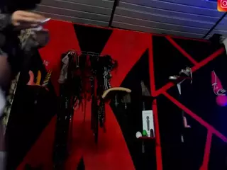 MalXTTSS's Live Sex Cam Show