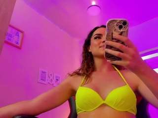 mariiahneedles webcam