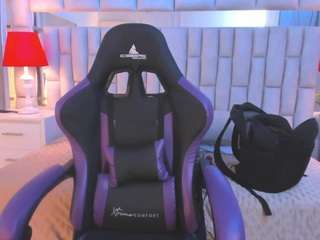 mariiahneedles webcam