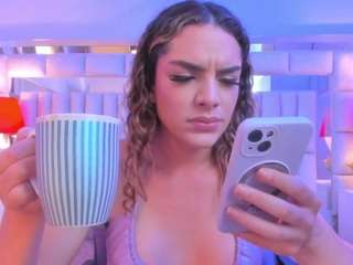 mariiahneedles webcam