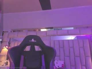 mariiahneedles webcam