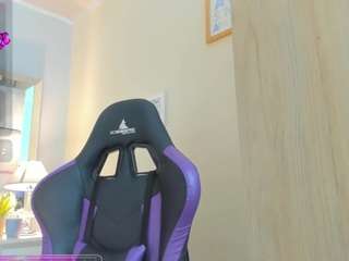 mariiahneedles webcam