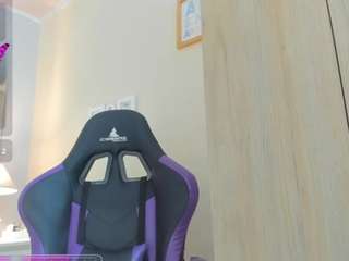 mariiahneedles webcam