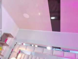 mariiahneedles webcam