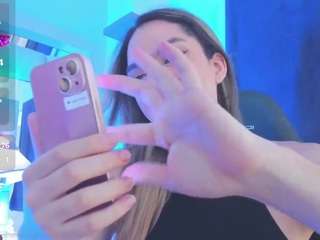 mariiahneedles