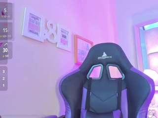 mariiahneedles
