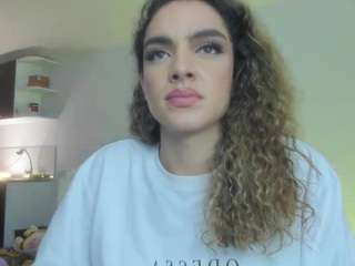 mariiahneedles
