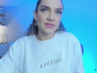 mariiahneedles