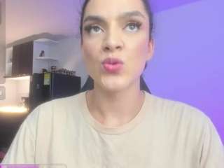 mariiahneedles