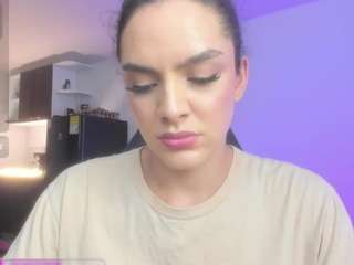 mariiahneedles