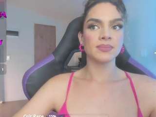 mariiahneedles