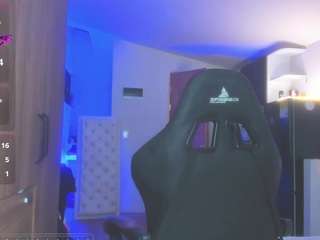 mariiahneedles