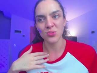 mariiahneedles