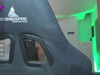 mariiahneedles live cam preview