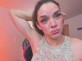 mariiahneedles