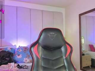 mariiahneedles