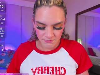 mariiahneedles