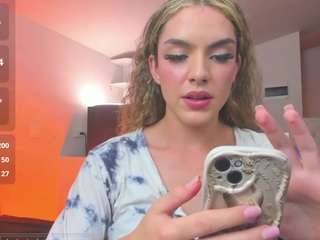 mariiahneedles