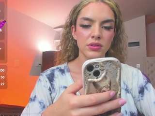 mariiahneedles
