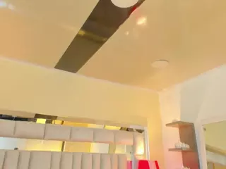 mariiahneedles's Live Sex Cam Show