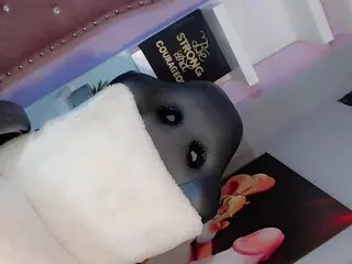 Salomee Smith's Live Sex Cam Show