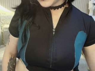 valeria-a1 Live Webcam on CamSoda