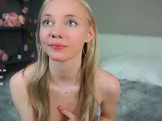 WiloneHewson's Live Sex Cam Show