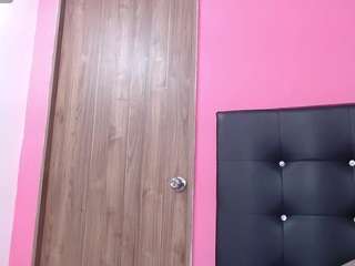 canelalovly Live Webcam on CamSoda