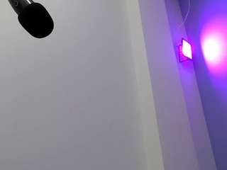 eladyrous98 Live Webcam on CamSoda