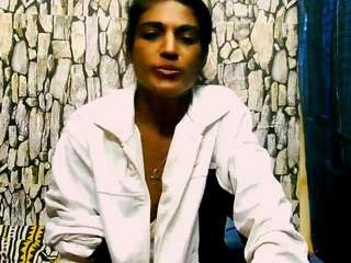 epicindiansky2 webcam model