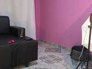 miackluna Live Webcam on CamSoda