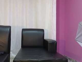  miackluna chat room