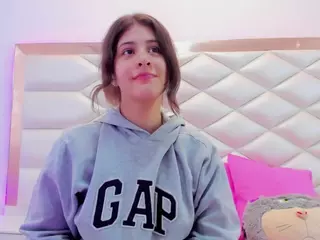 Miaqueen021's Live Sex Cam Show