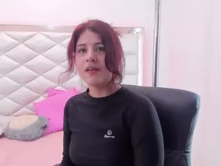 Miaqueen021's Live Sex Cam Show