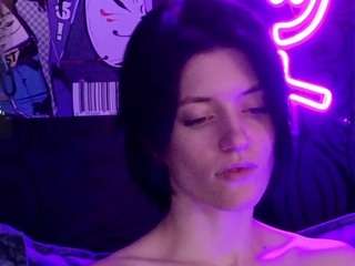  roxy-riot chat room