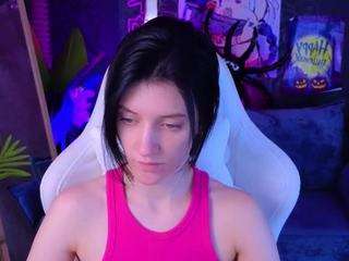 Watch Roxy-riot's delicious cam show for immersive craziness roxy-riot from CamSoda