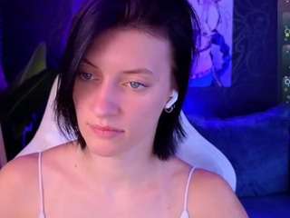 roxy-riot live cam profile