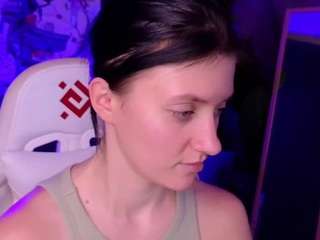 roxy-riot webcam