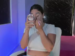 ScarlettWet9's Live Sex Cam Show