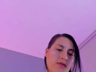 atenea-clerk live cam profile