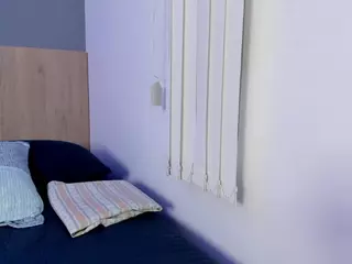 Atenea-Clerk's Live Sex Cam Show