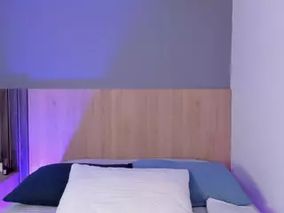 Atenea-Clerk's Live Sex Cam Show