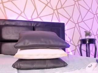  chantal-bony chat room